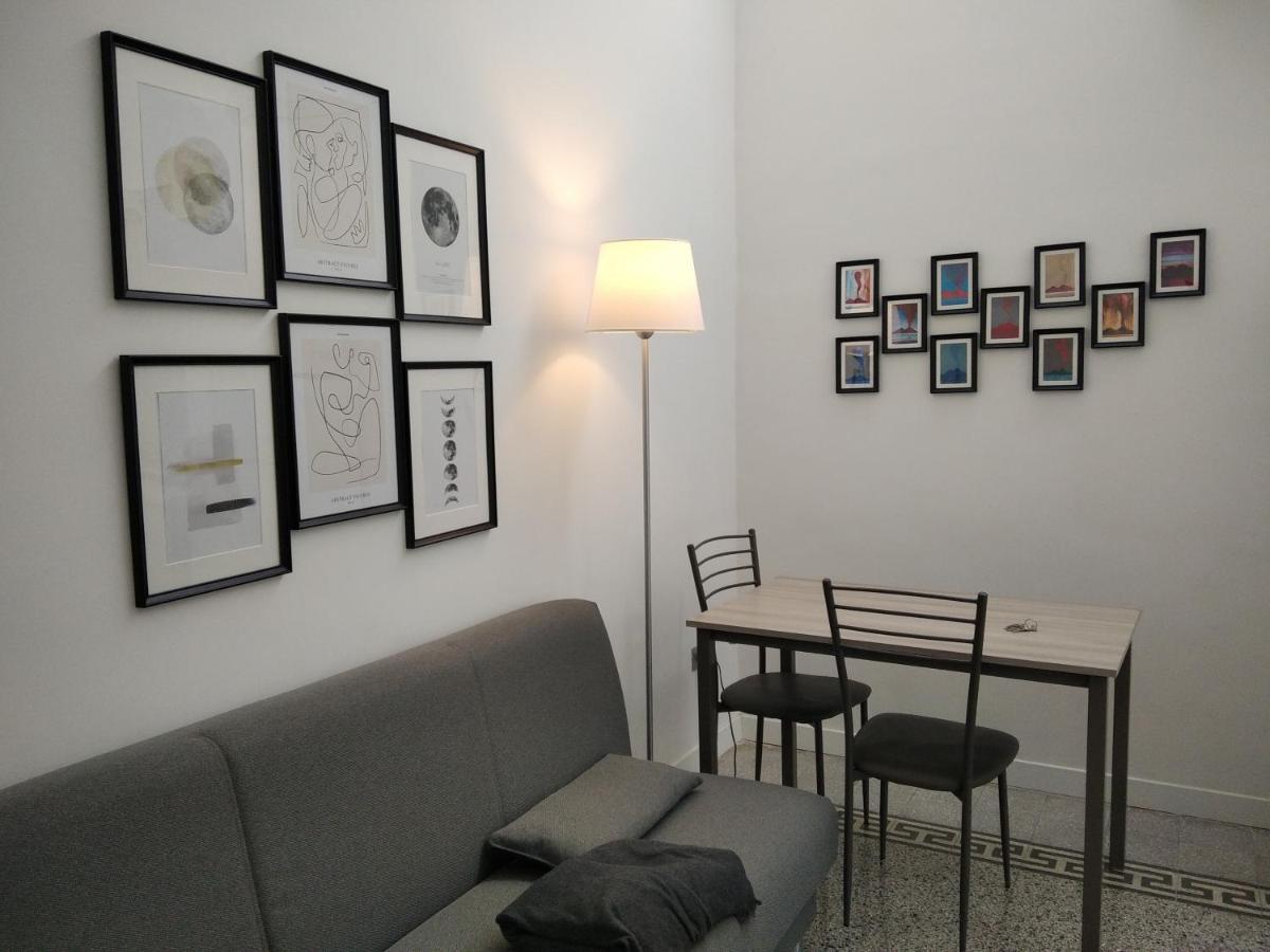 Chiarini22 Apartments Наполи Екстериор снимка