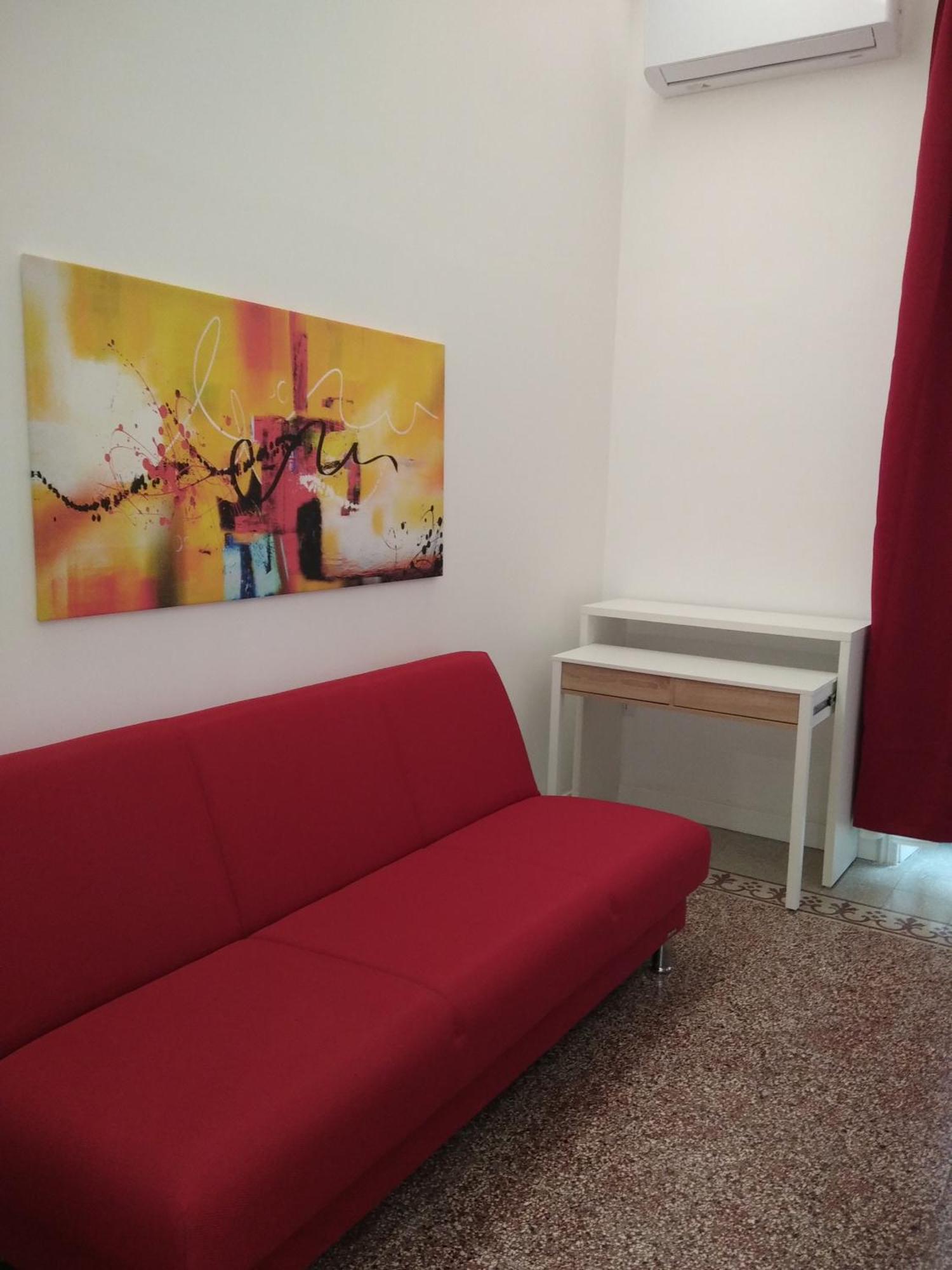 Chiarini22 Apartments Наполи Екстериор снимка